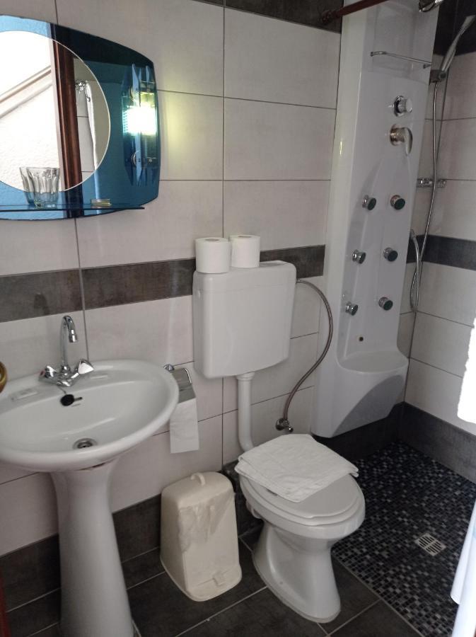 Hotel Apartment Agios Konstantinos 外观 照片