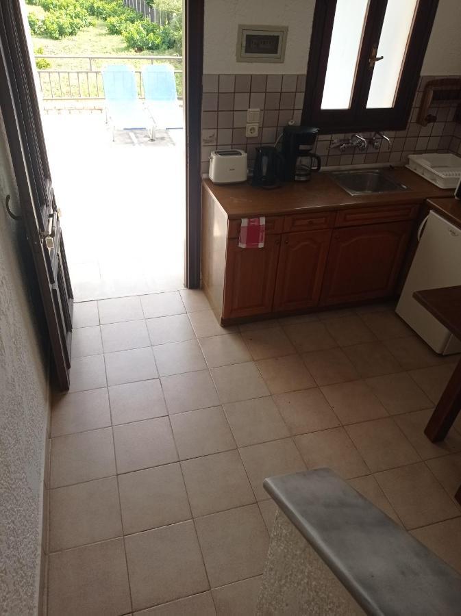 Hotel Apartment Agios Konstantinos 外观 照片